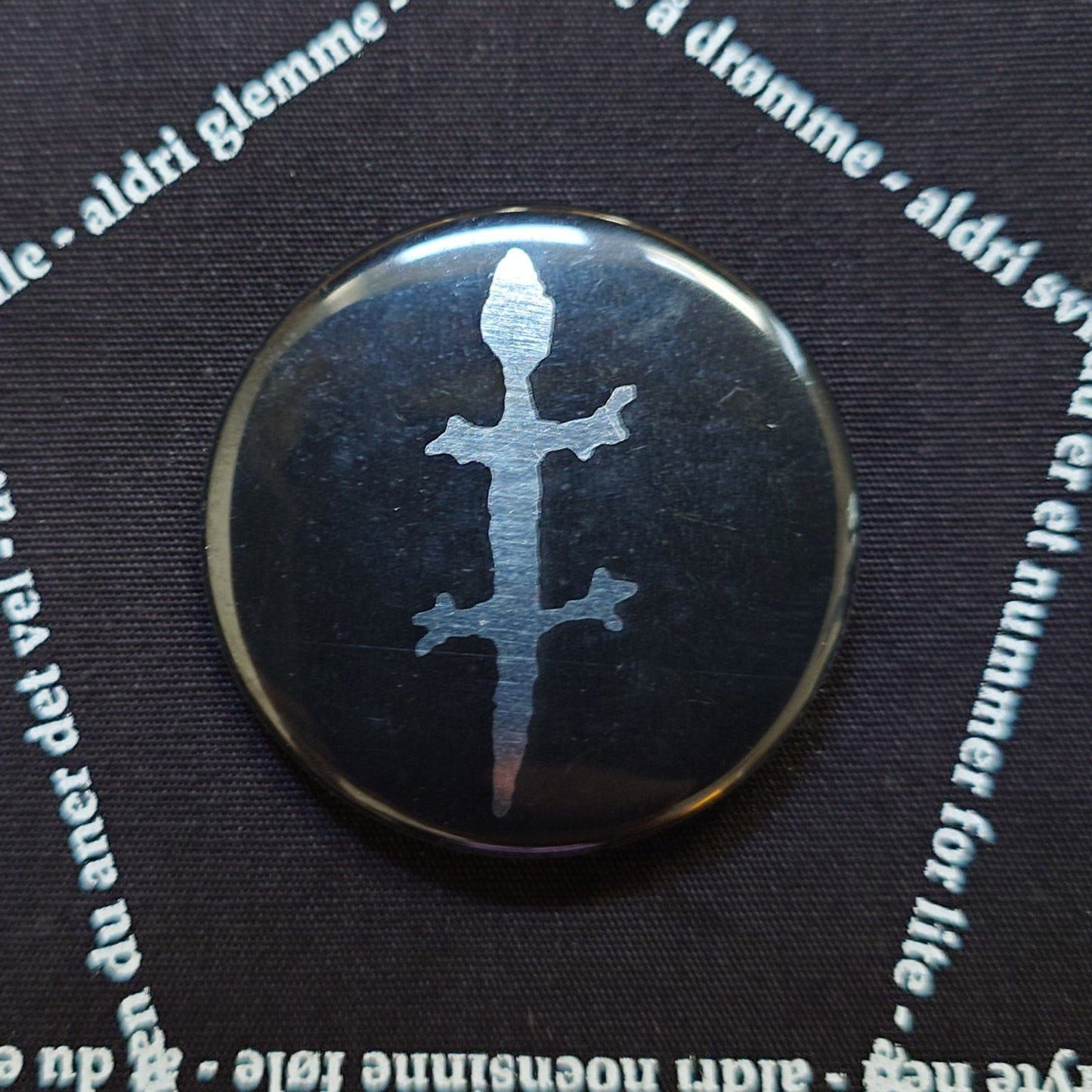 Seigmen button salamander