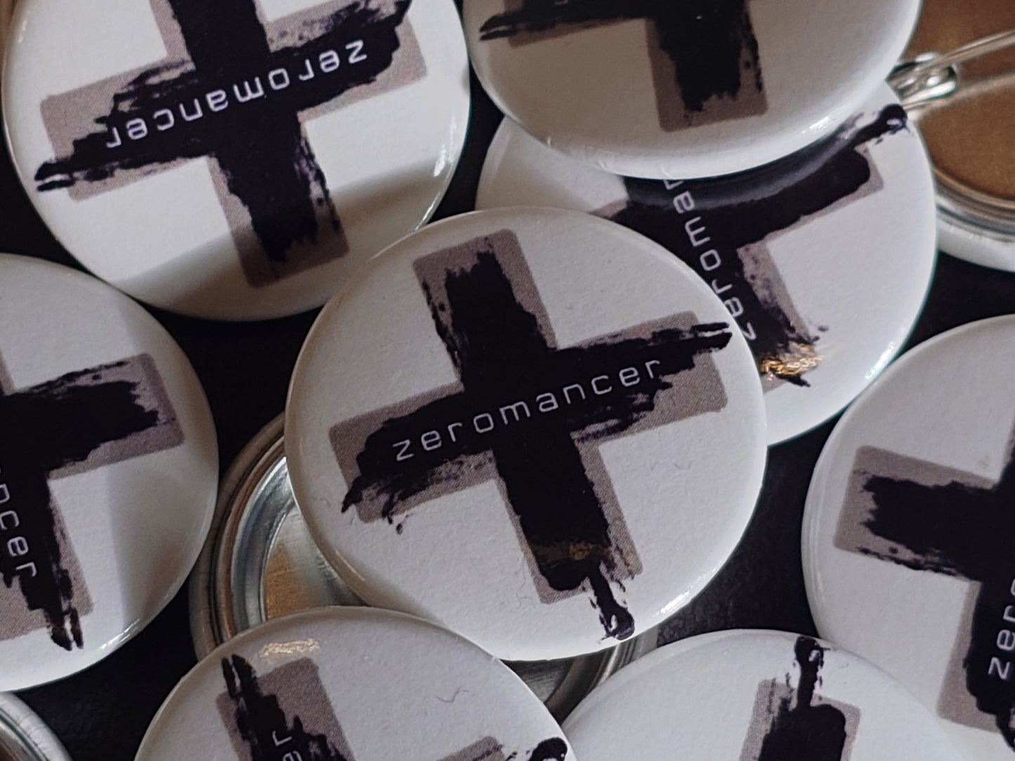 Zeromancer - Button (White)